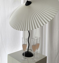 Load image into Gallery viewer, Curved Black Iron Pleated Table Lamp