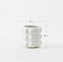 Load image into Gallery viewer, Bubble Make-up Brush Ceramic Holder