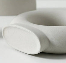 Load image into Gallery viewer, Nordic Donut Ring Vase White Ornaments dried flower arrangement creative art living room TV cabinet desktop decoration white ring vase