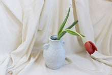 Load image into Gallery viewer, Minimalist Ceramic Vase for dried Flowers