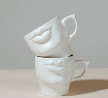 Load image into Gallery viewer, Kiss me, Baby! 3D Lip Mug