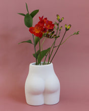 Load image into Gallery viewer, White Ceramic Butt Vase