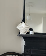 Load image into Gallery viewer, White Ceramic Textured Shell Vase