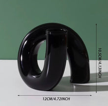 Load image into Gallery viewer, Twisted Tube Glass Candle Holder Vase