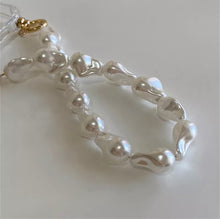 Load image into Gallery viewer, Pearl Strap with Case for iPhone