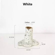 Load image into Gallery viewer, Abstract Candle Holder (black or white)