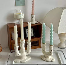 Load image into Gallery viewer, Abstract Candle Holder (black or white)