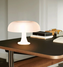 Load image into Gallery viewer, Mushroom Table Lamp