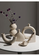 Load image into Gallery viewer, Nordic minimalist ceramic vase ornaments dried flower flower arrangement Donut Ring Vase Cream/Off White Color
