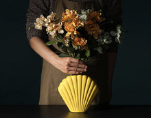 Load image into Gallery viewer, Textured Shell Vase
