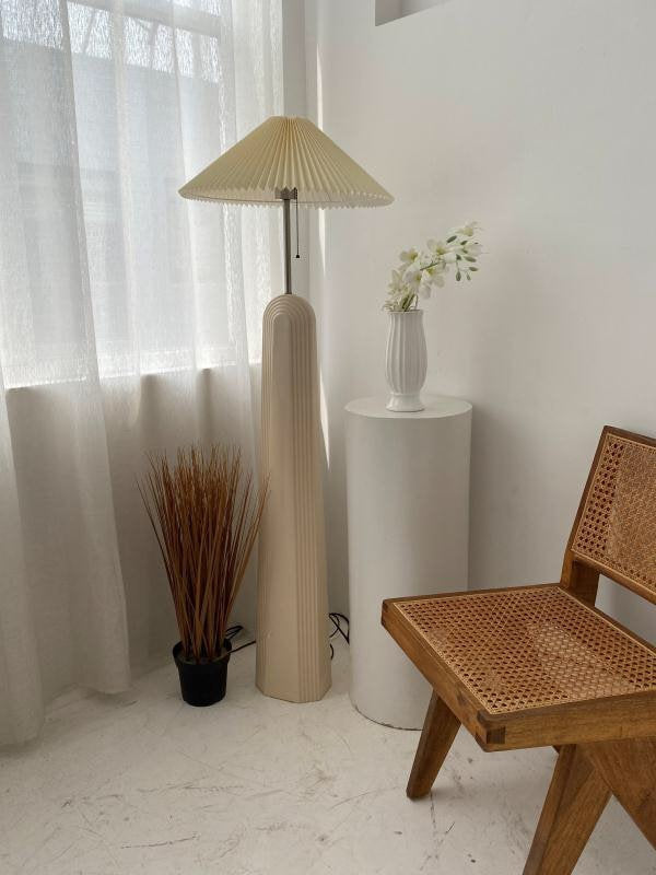 Ceramic Pleated Floor lamp