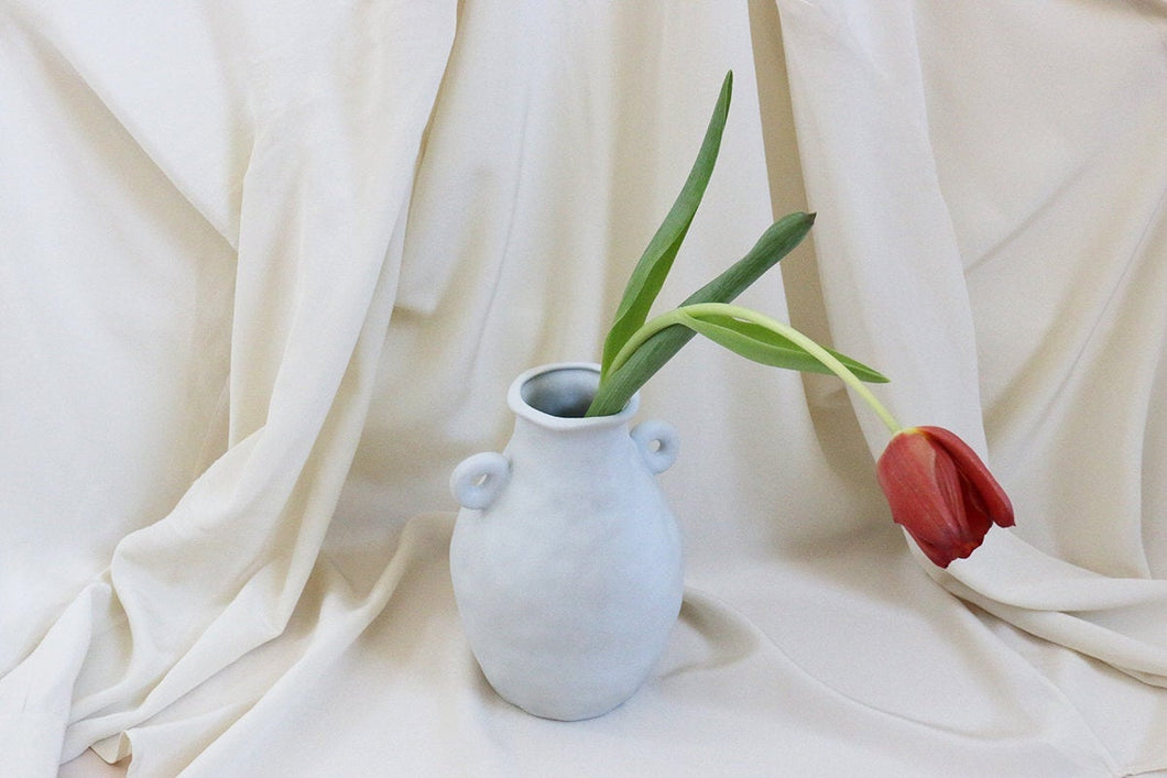 Minimalist Ceramic Vase for dried Flowers