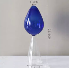 Load image into Gallery viewer, Drop shaped glass vase
