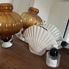 Load image into Gallery viewer, White Ceramic Textured Shell Vase
