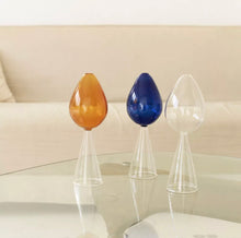 Load image into Gallery viewer, Drop shaped glass vase
