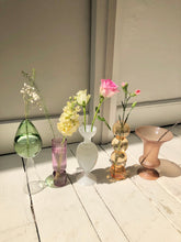 Load image into Gallery viewer, Drop shaped glass vase
