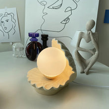 Load image into Gallery viewer, Ceramic Shell Pearl Table Night Lamp
