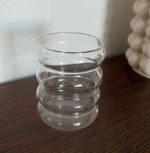 Load image into Gallery viewer, Wave shaped heat-resistant bubble Glass cup
